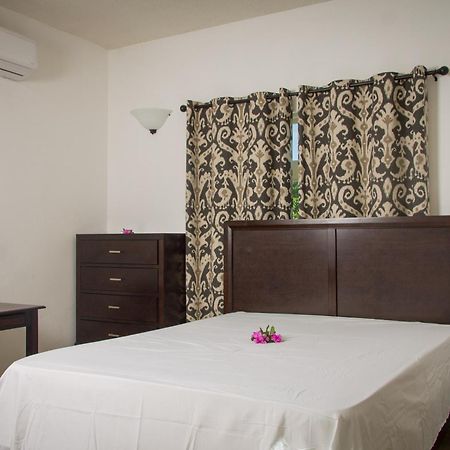 Lord Nelson Hotel & Residences St. John's Екстер'єр фото